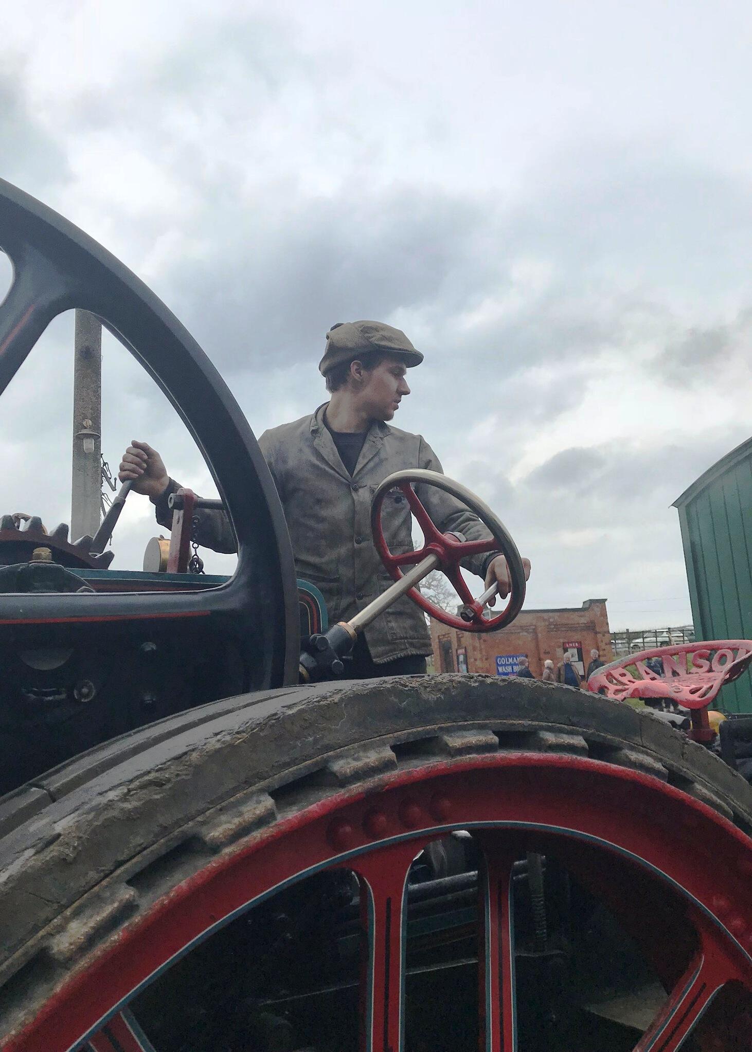 016C8A9B DAE1 4997 AC63 066D1AFBE8D9