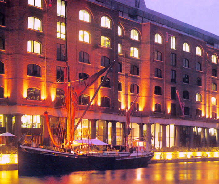 21 SBRaybelintheStKatharineDocksLondon