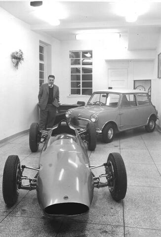 Showroom p2 1200dpi copy2 repaired