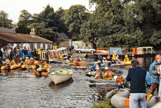 1986 Drambuie canal marathon at the basin